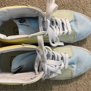 Vans high top women’s